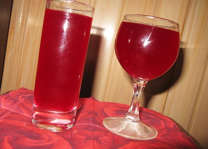 Безалкогольные русские напитки (9 фото)