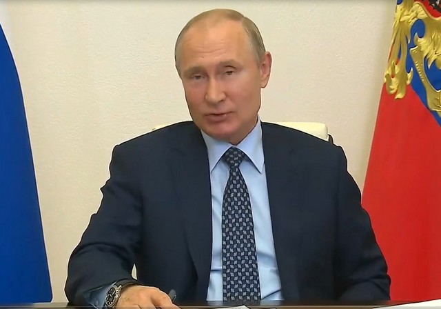Владимир Путин: «Советский союз разрушили, а созданные им системы не удалось» (2 видео)