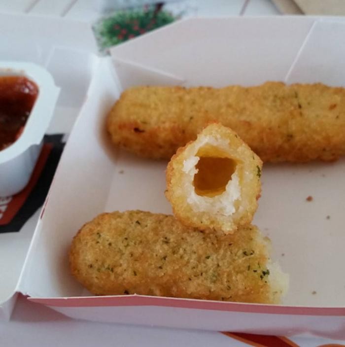 Случаи, когда McDonald’s повел себя по-предательски (12 фото)