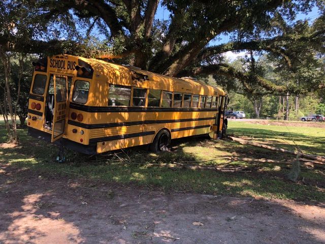 школьный автобус разбился
