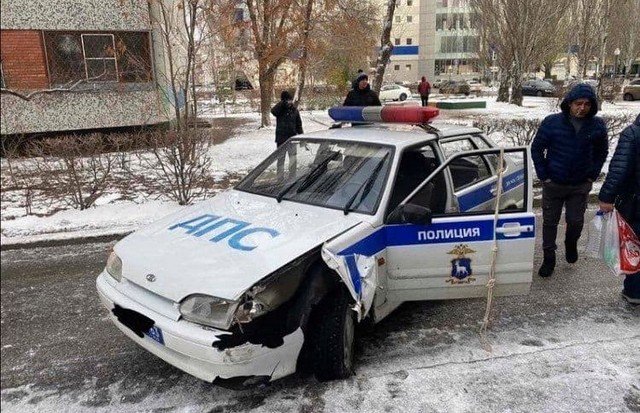 Разбитая машина ДПС в Тольятти