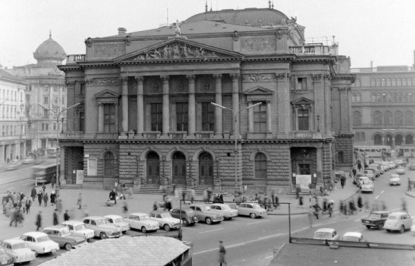 Национальный театр в Будапеште, Венгрия