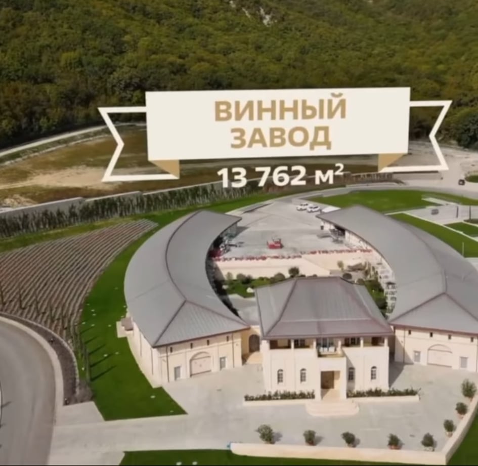 В Сети обсуждают редкие кадры дома Путина за 100 млрд. рублей