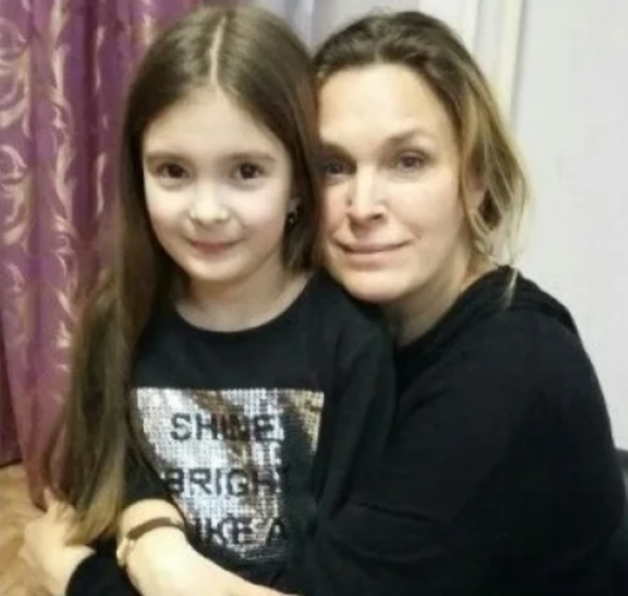 Как сейчас выглядит единственная дочь 51-летней актрисы Марины Могилевской, которую она родила в 41