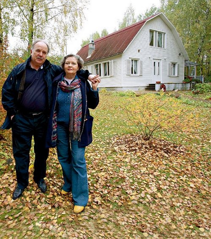 Жанна Болотова: ее любили брат Марины Влади, Булат Окуджава, а она вышла замуж за сироту и прожила с ним 56 лет