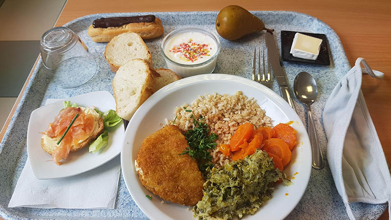 18 обедов, которые столовые школ в разных странах мира предлагают своим ученикам