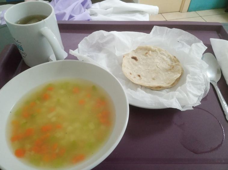 20 больничных обедов из разных стран мира – где и как кормят выздоравливающих