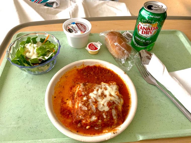 20 больничных обедов из разных стран мира – где и как кормят выздоравливающих