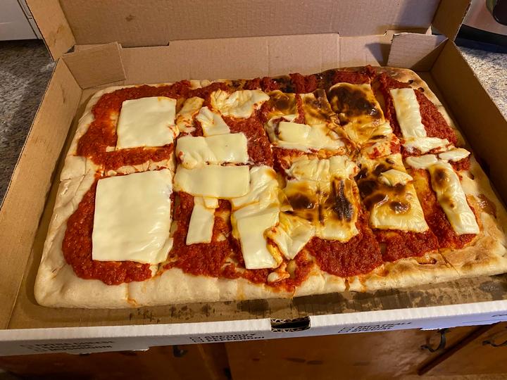 16 фото, которые покажут, как можно до безобразия испортить всеми любимую пиццу