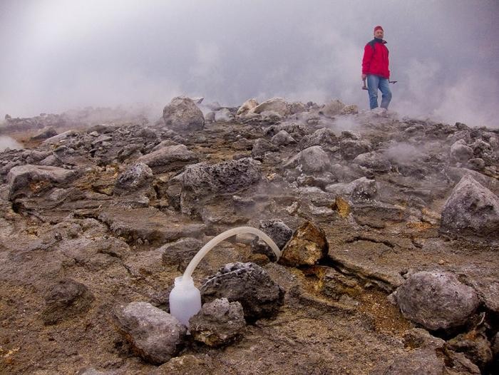 Кратер вулкана Ньирагонго (29 фото)