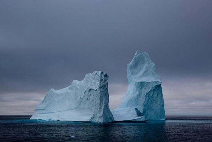 Удивительные айсберги и ледники со всего мира (26 фото)