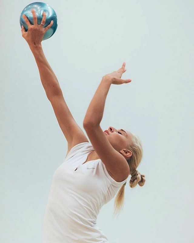 Яна Кудрявцева - чемпионка мира, которая ушла из гимнастики ради семьи