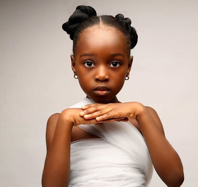 Знаменитой моделью стала самая красивая девочка Нигерии 