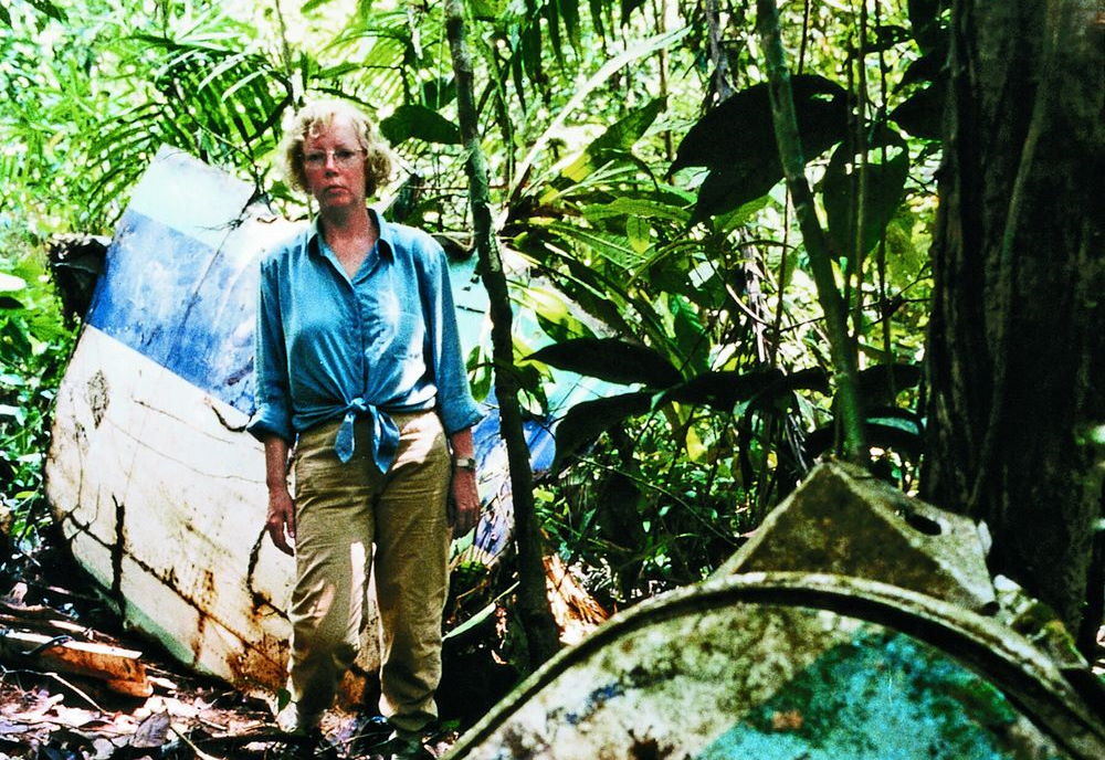 Джулиана Кёпке упала из самолета и выжила в тропическом лесу