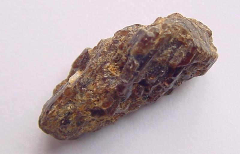 Пейнит - один из самых редких минералов в мире